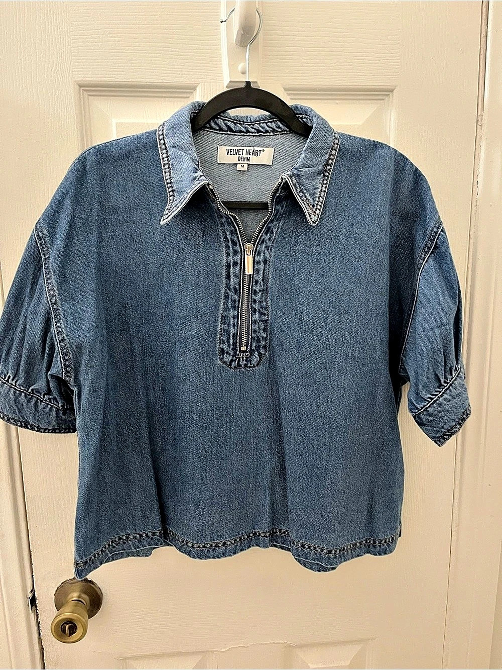 Velvet Heart Denim Half-Zip Top in Blue Size Medium Like New